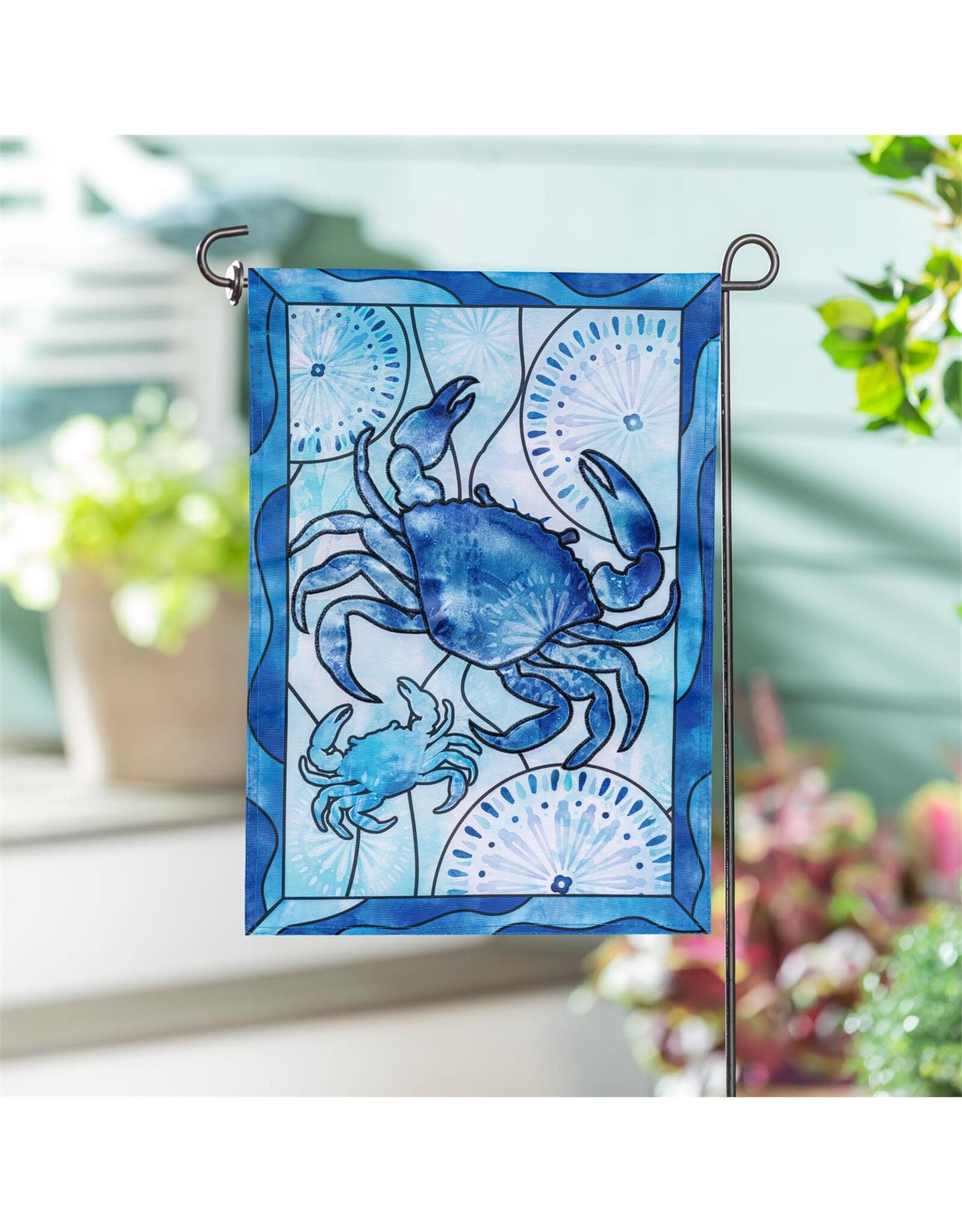 Evergreen Enterprises Blue Coastal Framed Crab Applique Garden Flag