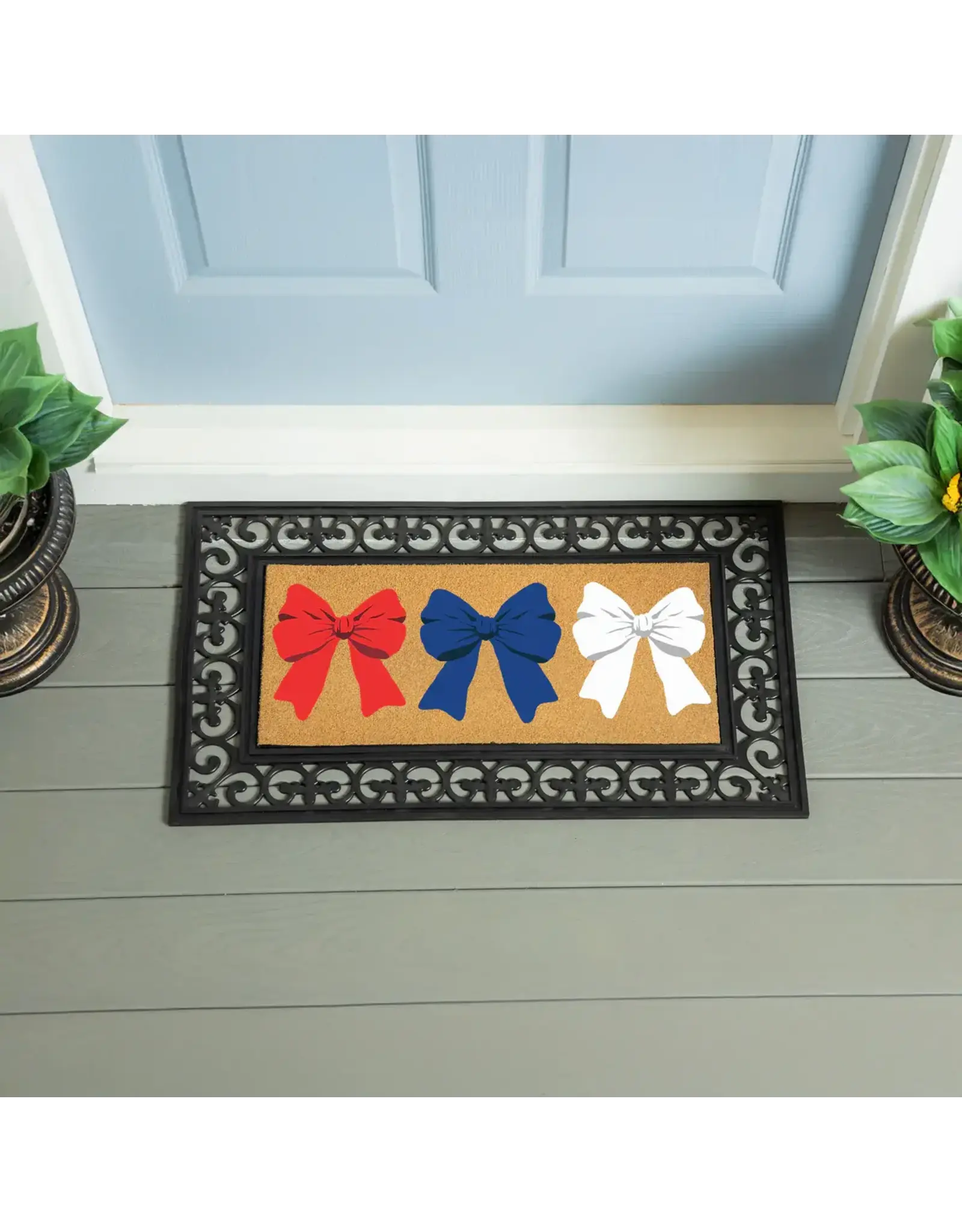 Evergreen Enterprises American Classic Red White & Bows Flocked Coir Sassafras Switch Mat