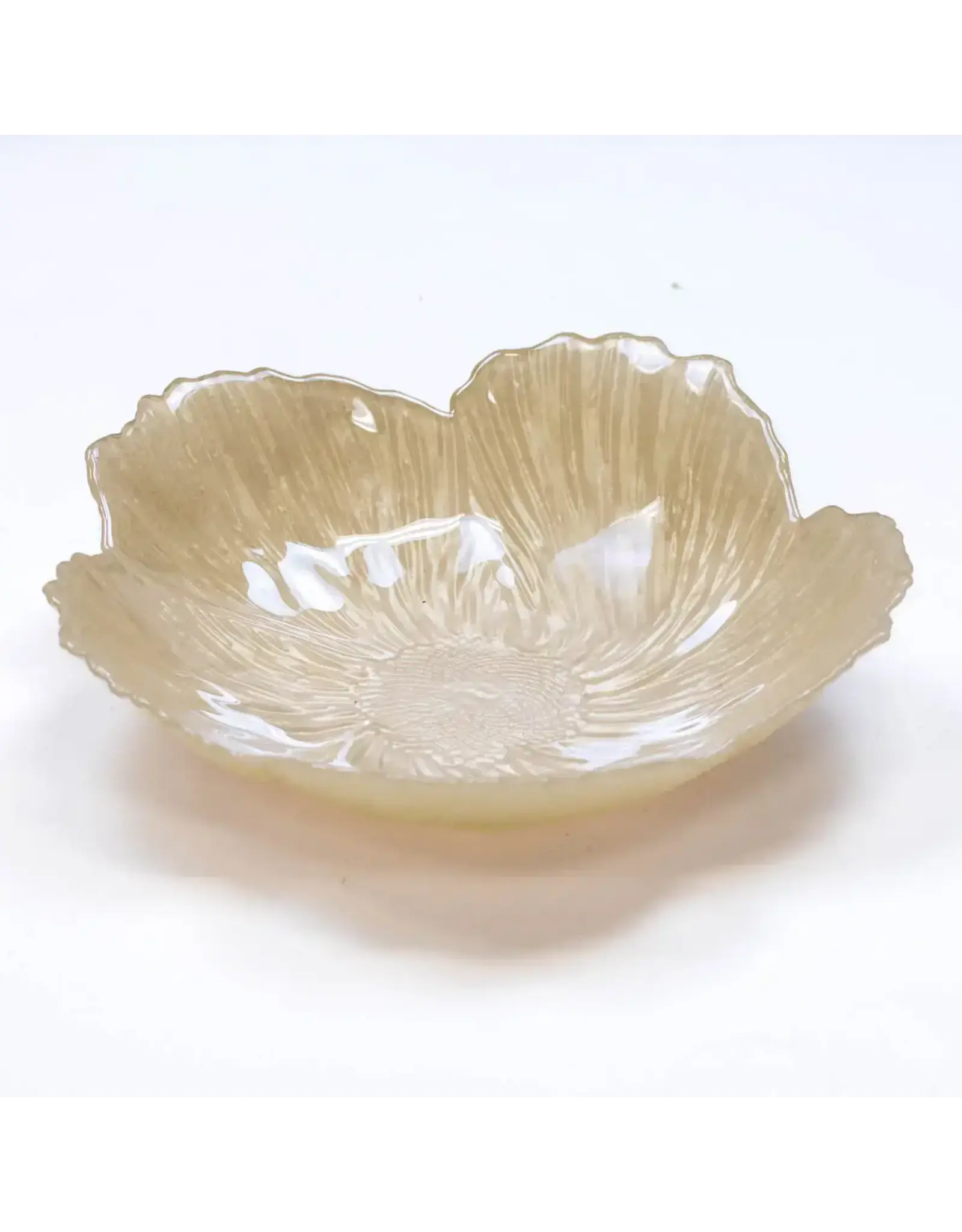 The Royal Standard Magnolia Glass Serving Bowl