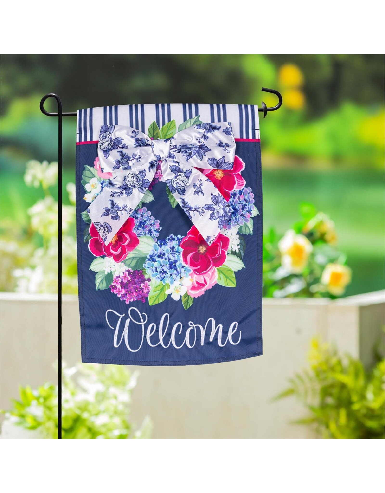 Evergreen Enterprises Chinoiserie Bow Floral Wreath Applique Garden Flag