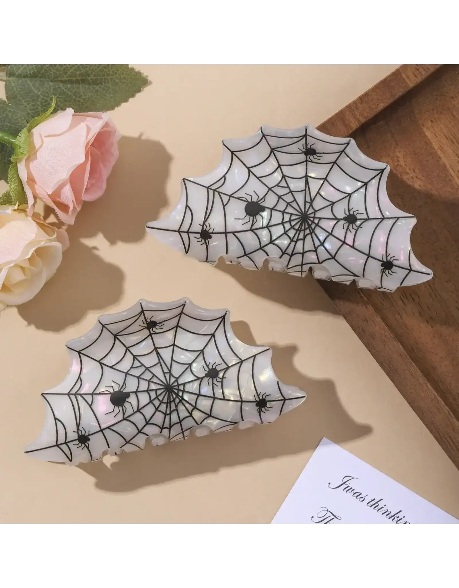 SoapElenGlen/Faire Spider Web Print Hair Claw Clip