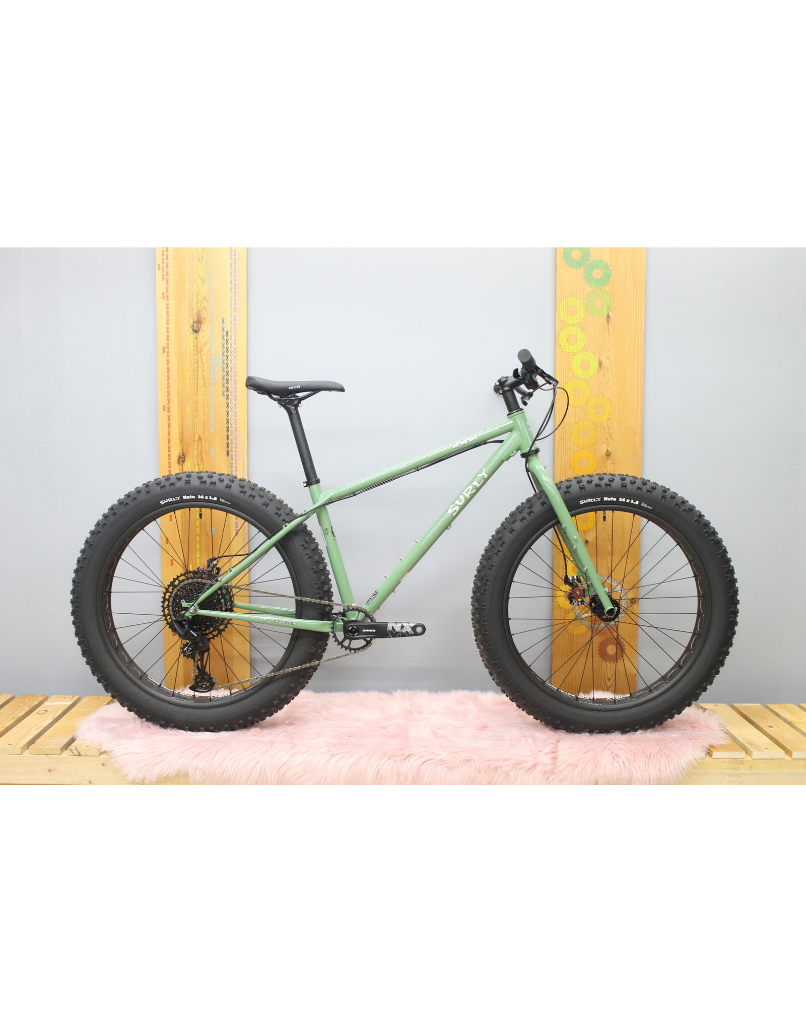 Surly Surly Wednesday Fat Bike - 26 Steel Shangri-La Green X-Large