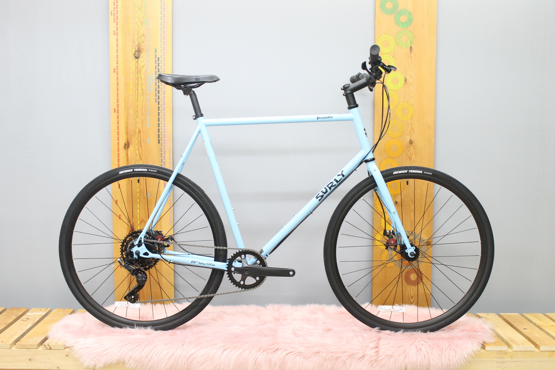 Surly Preamble Flat Bar Bike 700c Skyrim Blue Large Yawp