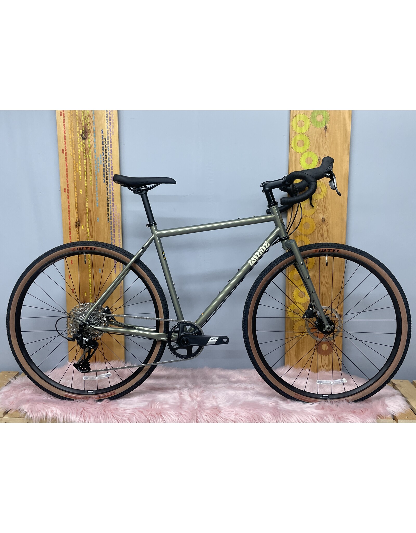 Wilde Wilde Rambler Apex 1x12 Complete Sparkle Sage - Medium