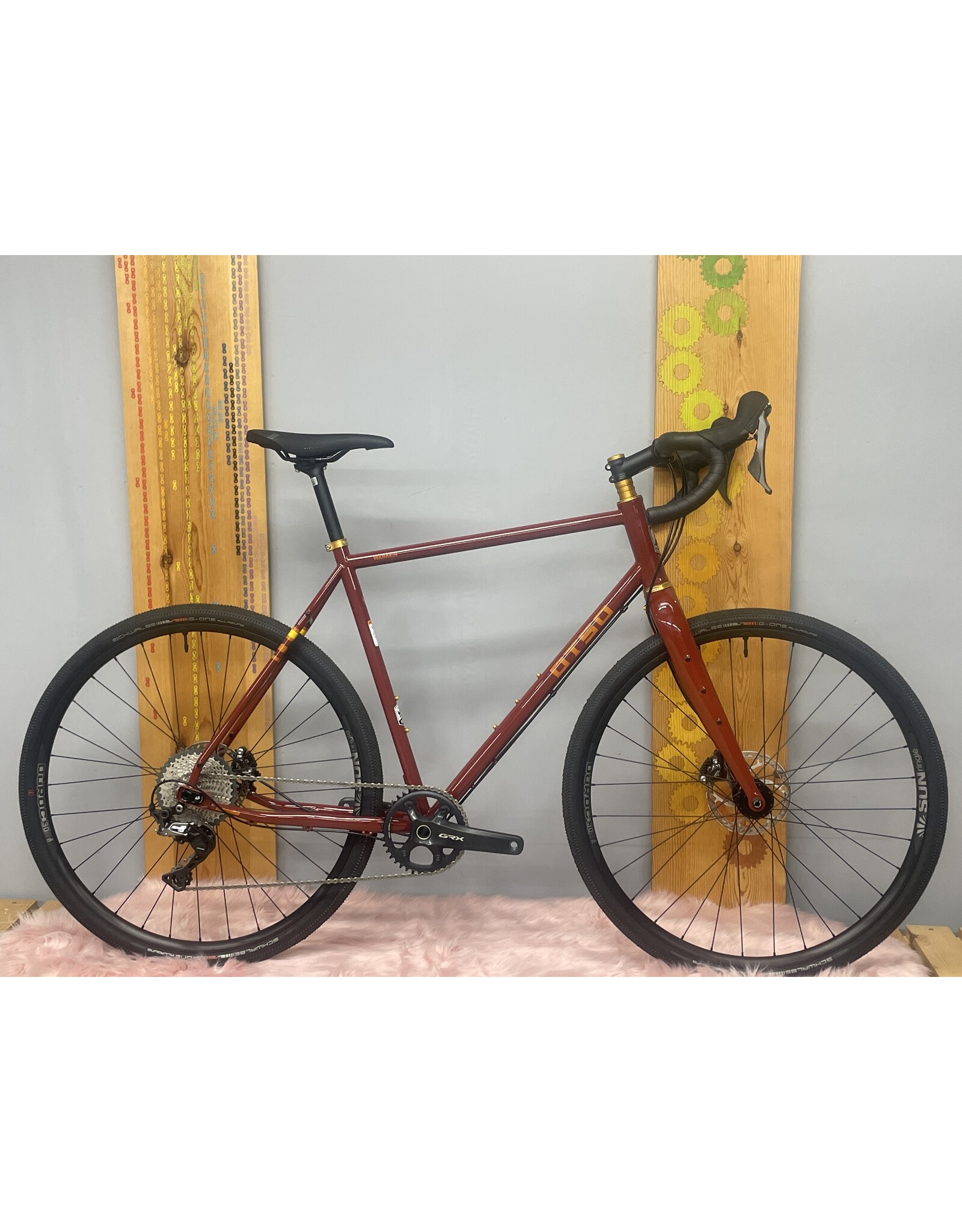 Otso Otso Warakin Apex 1x12 54cm Burnt Ochre