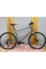 Salsa Salsa Journeyer 2.1 Flat Bar Deore 10 700 Bike - 700c, Aluminum, Ash Grey, XL