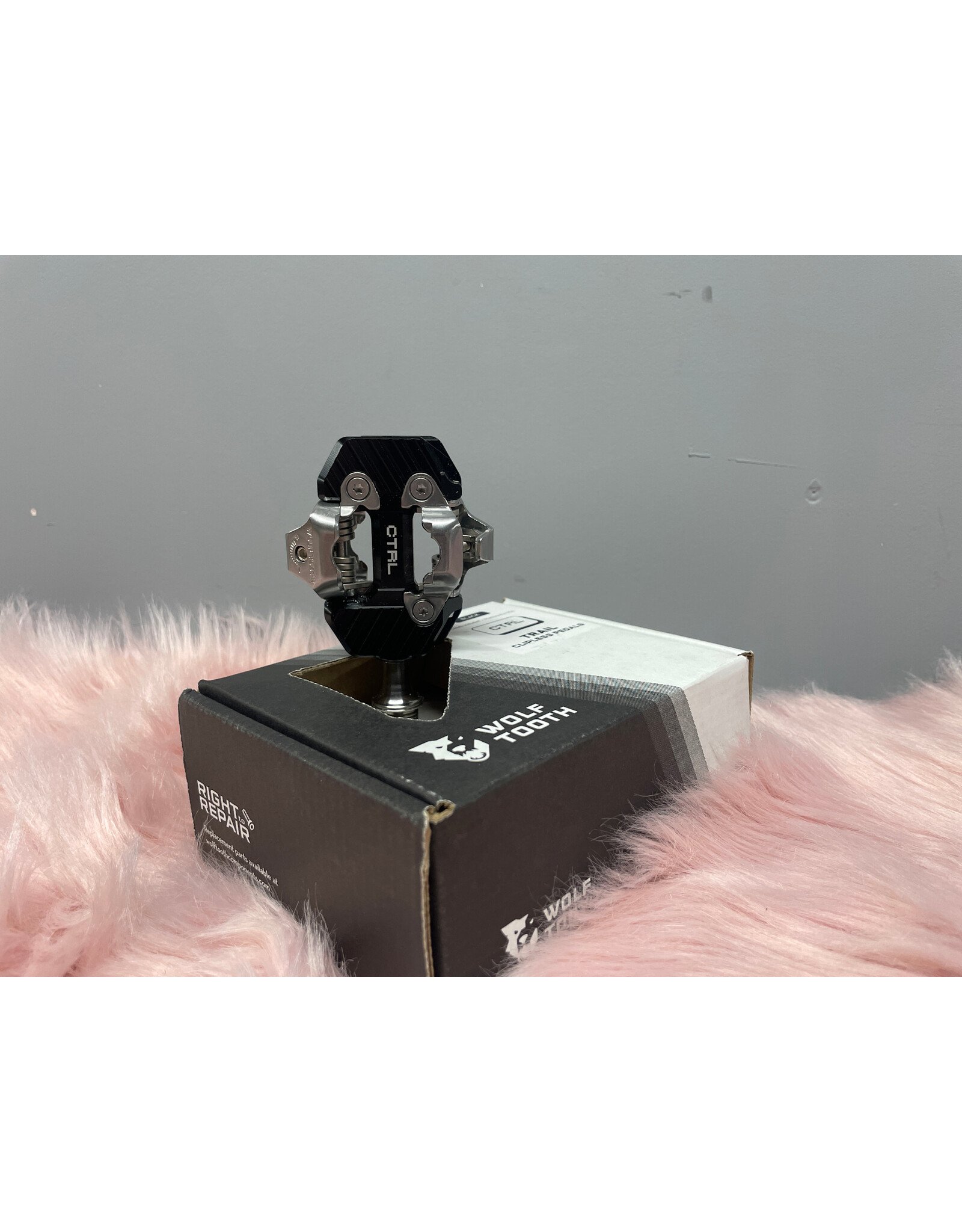 Wolf Tooth Clipless Pedal CTRL Trail Black