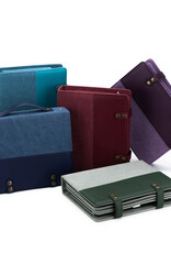 Della Q Hook and Needle Notebook