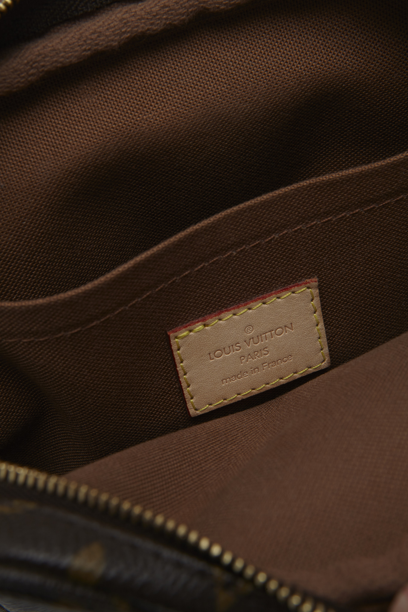 Louis Vuitton Monogram Boshphore Bum Bag - RETYCHE