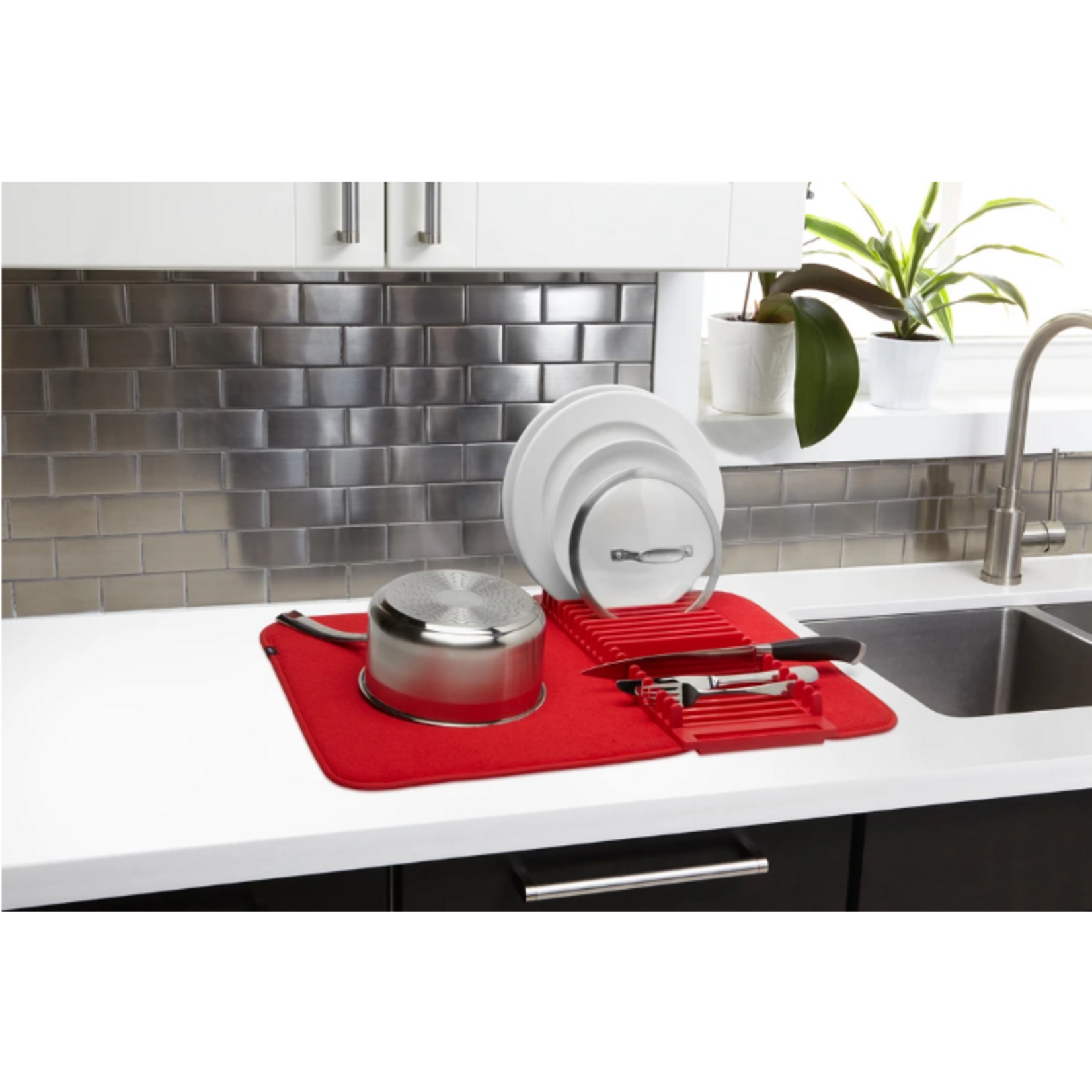Umbra Udry Dish Rack & Drying Mat, Red | Umbra