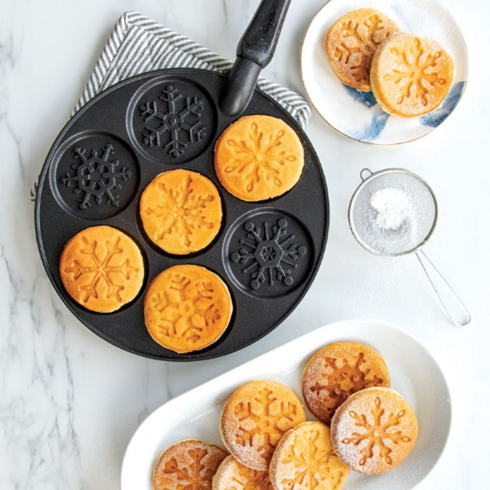 Nordicware Snowflake Pancake Pan | Nordicware