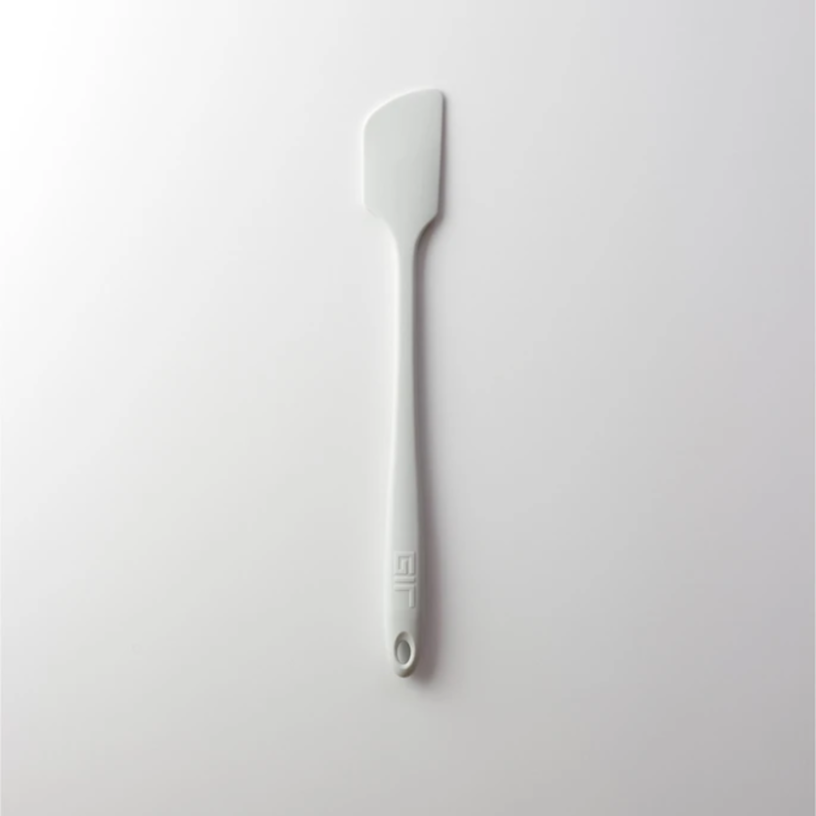 GIR (Get it Right) Skinny Spatula, Studio White | GIR (Get it Right)