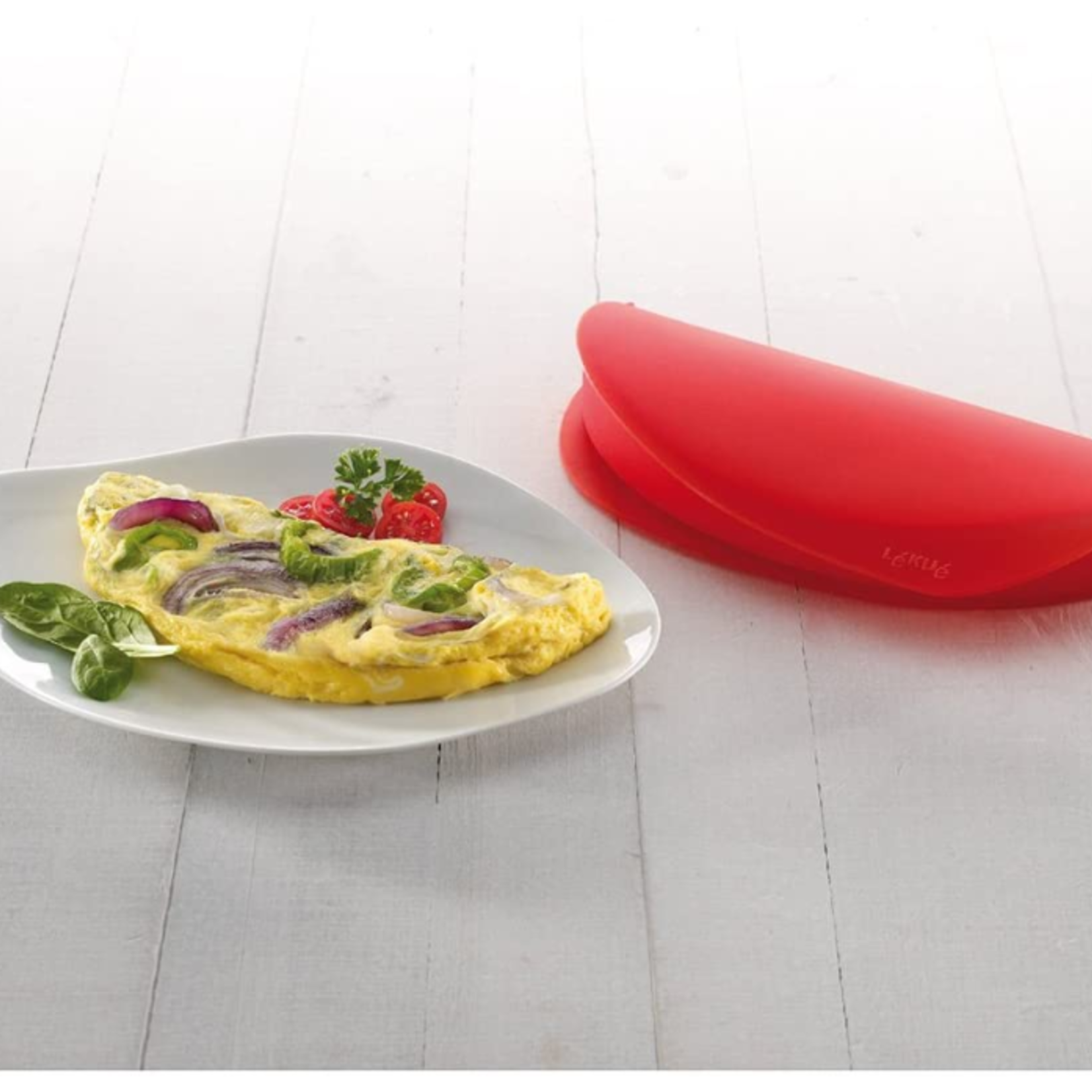 Lekue Omelet Cooker Red