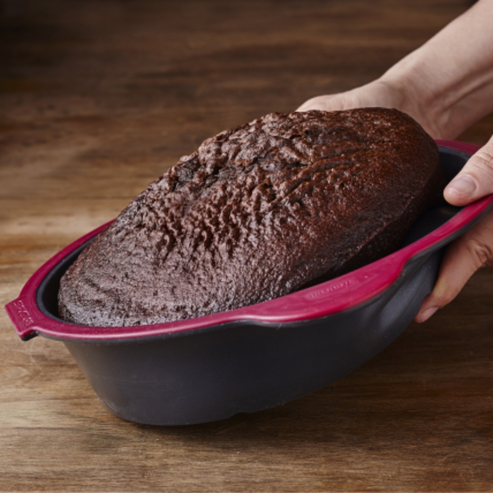 Trudeau Silicone Round Cake Pan | Trudeau