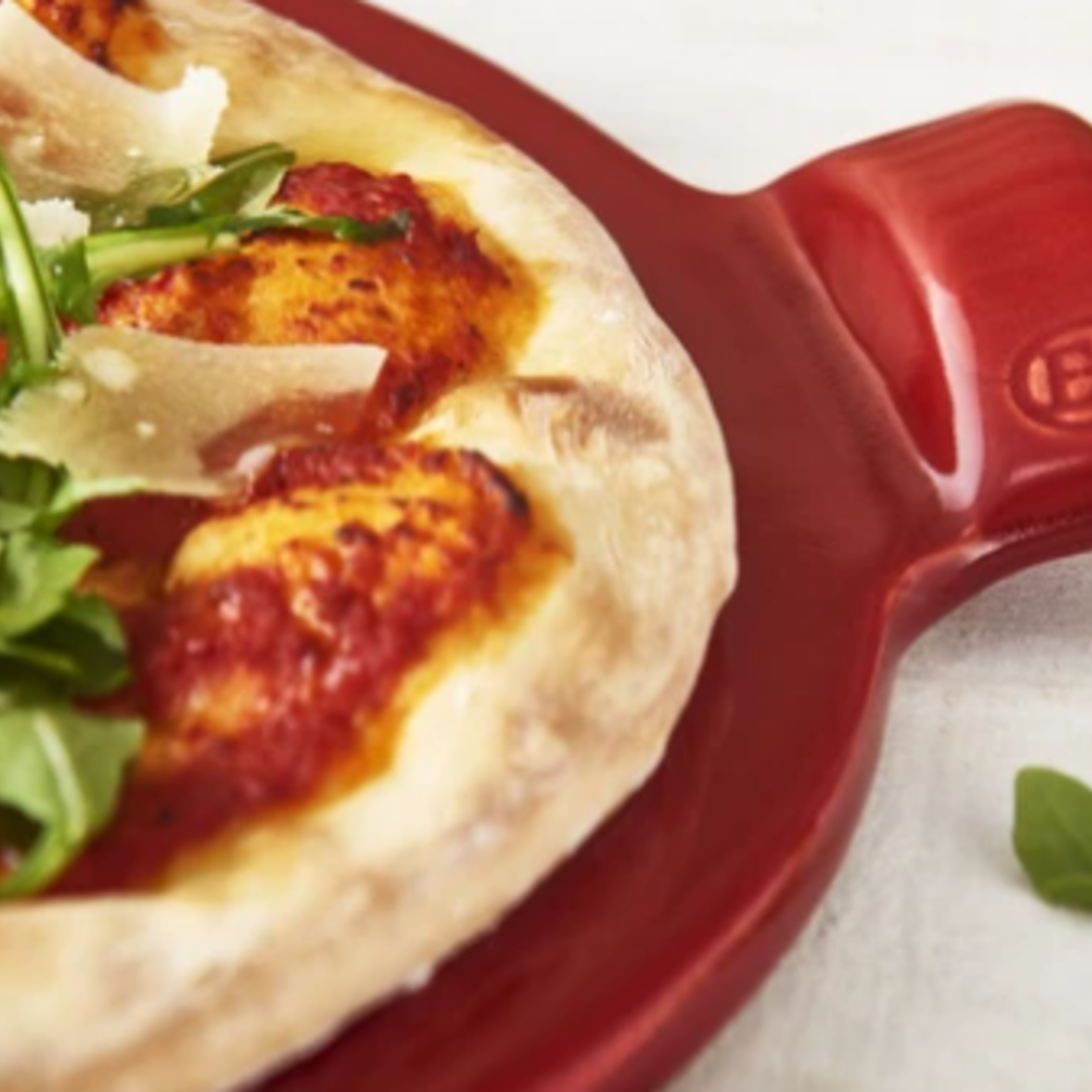 Emile Henry/Marcato Emile Henry Pizza Stone, Smooth, 14.5", Burgundy | Emile Henry/Marcato
