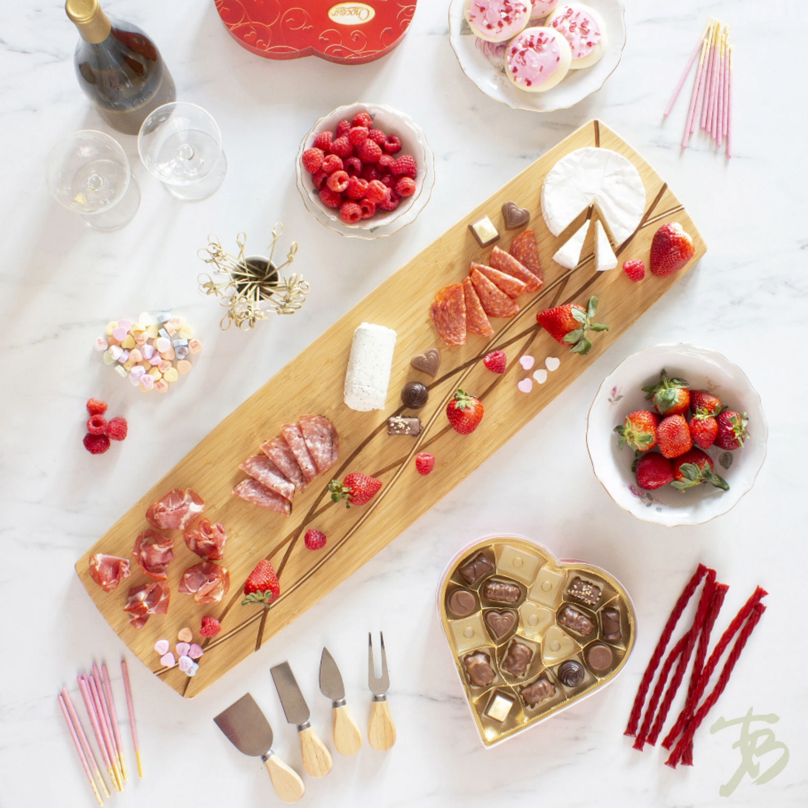 Totally Bamboo Del Mar Charcuterie Board | Totally Bamboo