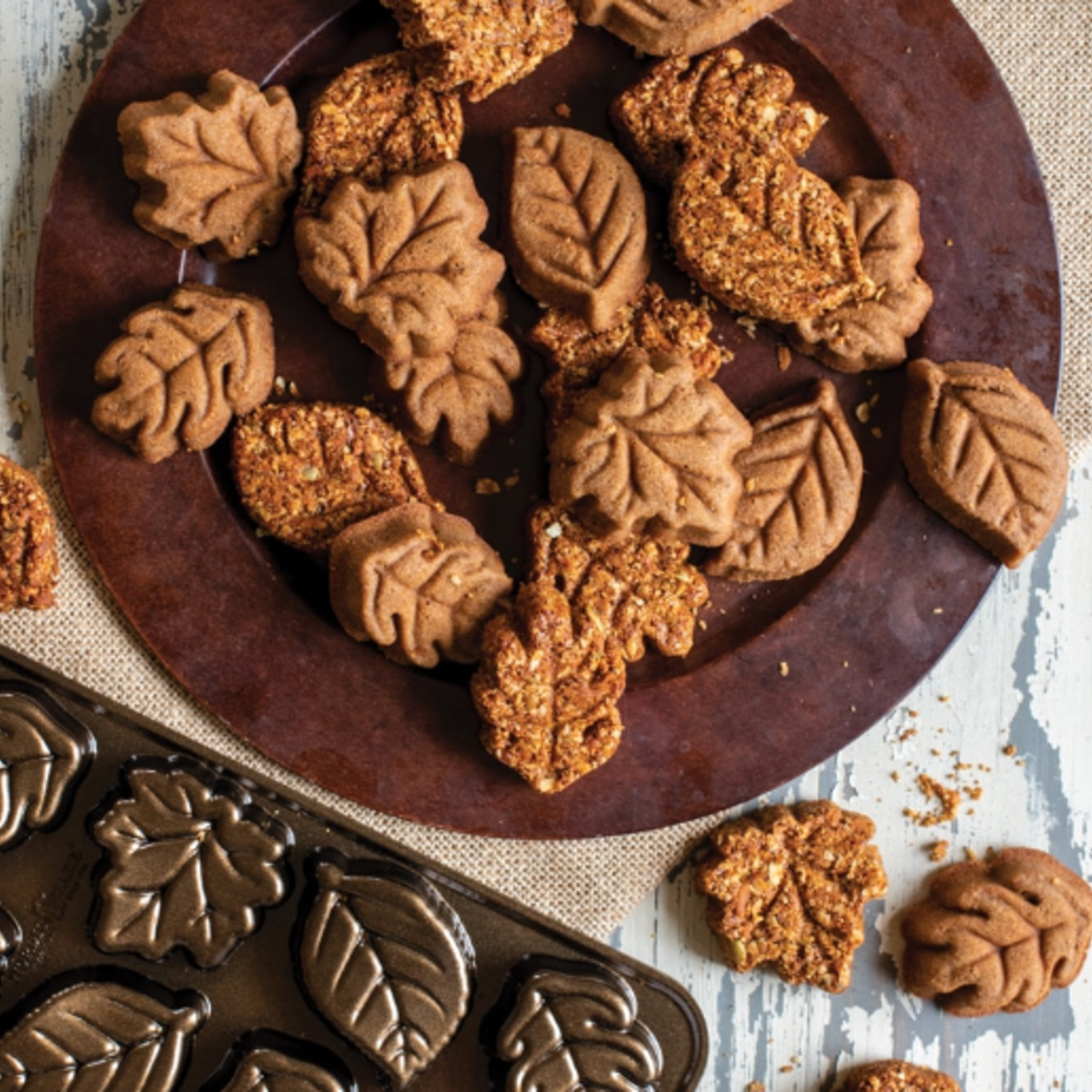 Nordic Ware Cakelet Pan | Skull Bites