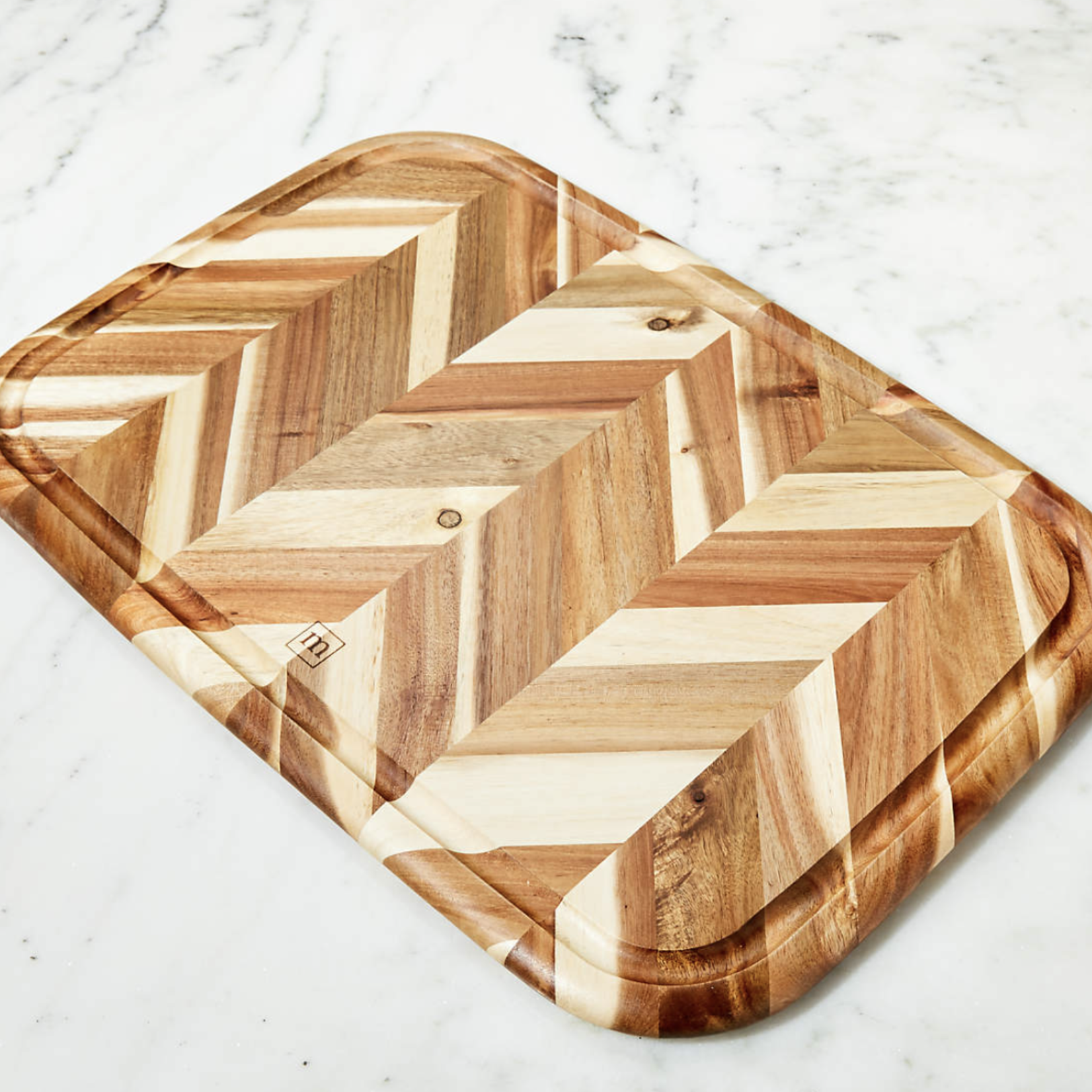 Herringbone Acacia Board w/Groove 13x19
