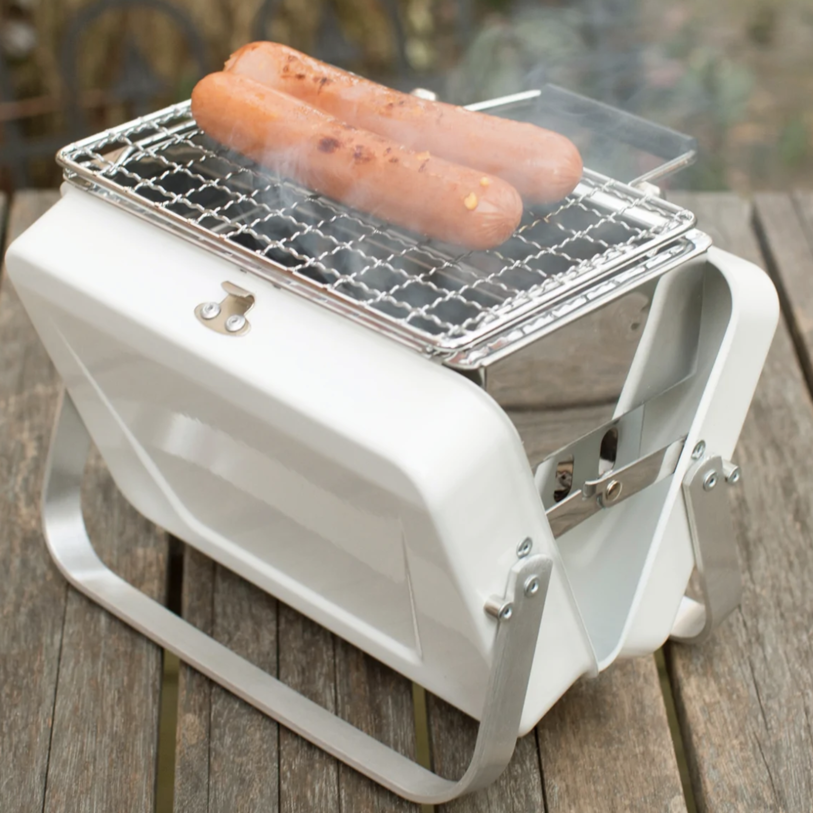 Kikkerland Small Briefcase Barbecue