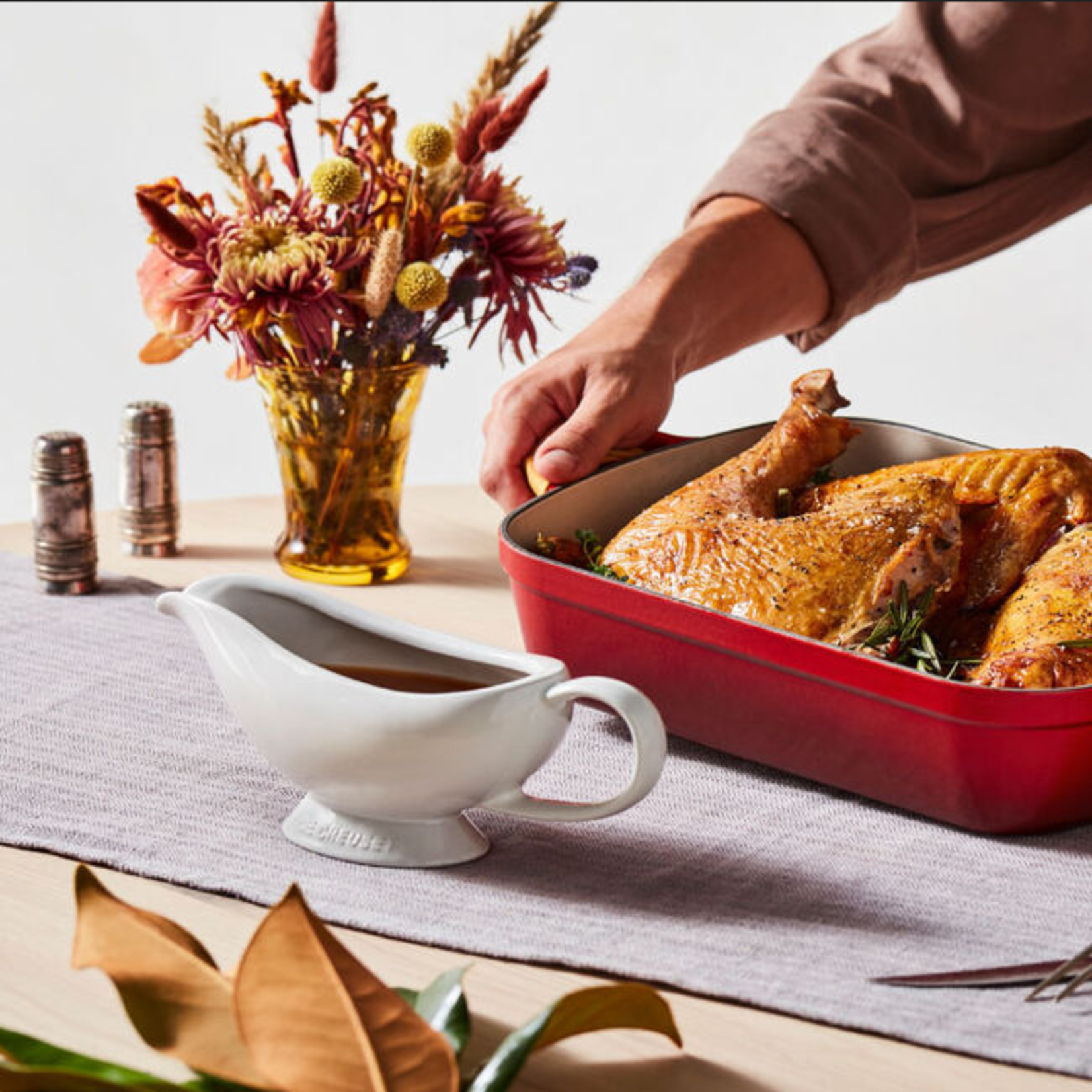 Le Creuset Heritage Gravy Boat - White - 16 oz.