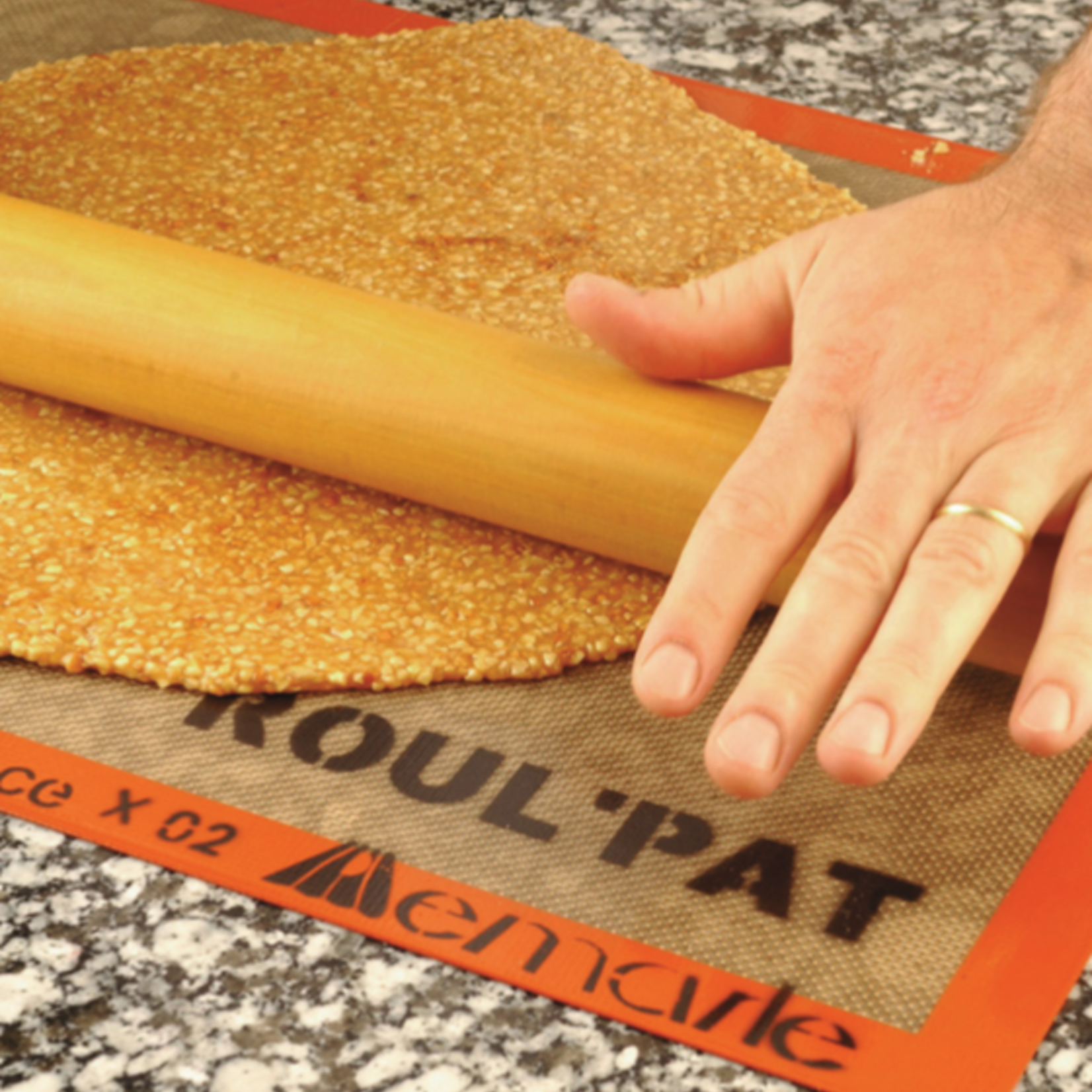 Roul'Pat, Full Size, 16.5x24.5 | Sasa Demarle