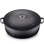 Le Creuset Signature Round Wide Oven - Oyster, 6.75 qt.