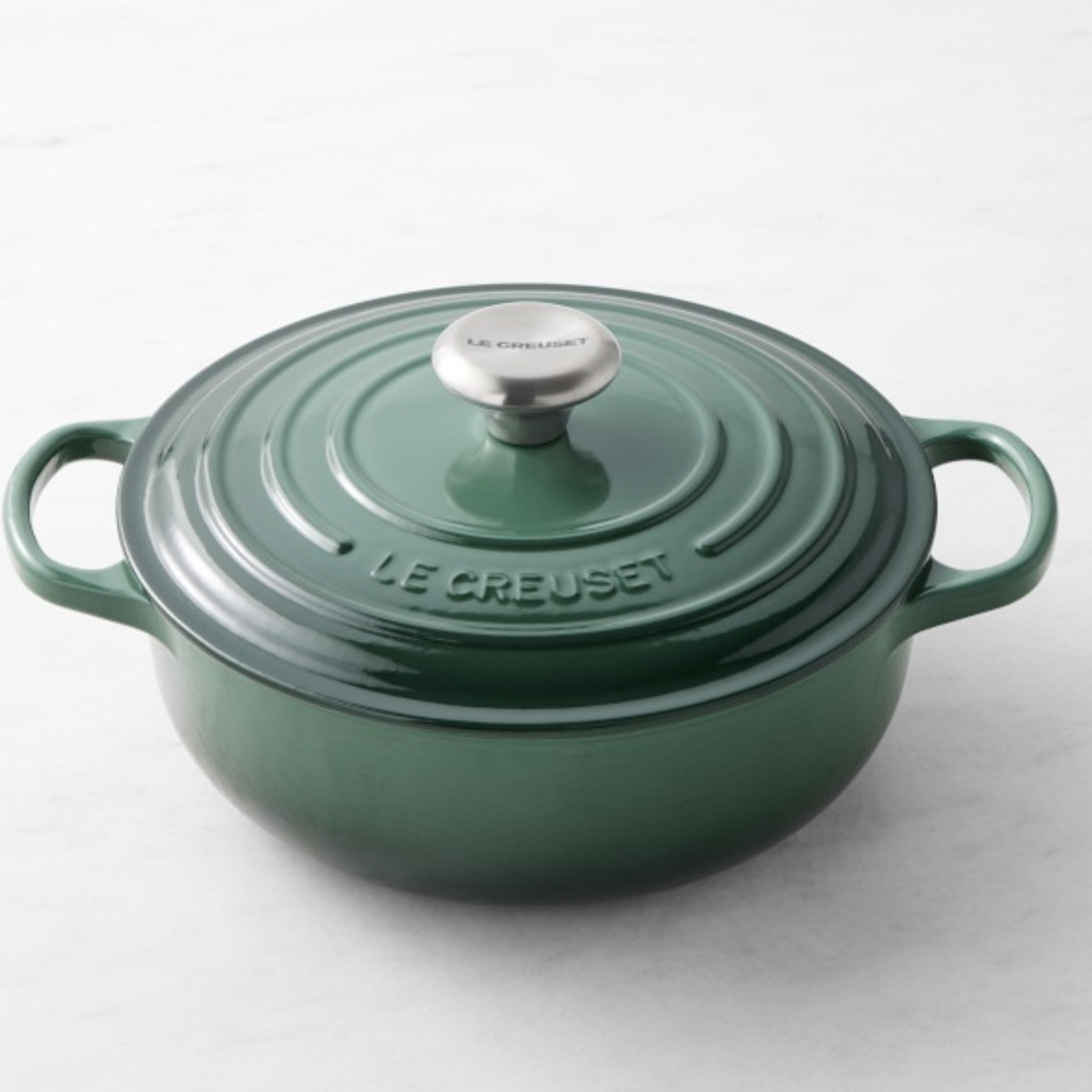 Le Creuset Signature Sauteuse - Artichaut - 3.5 qt. | Le Creuset