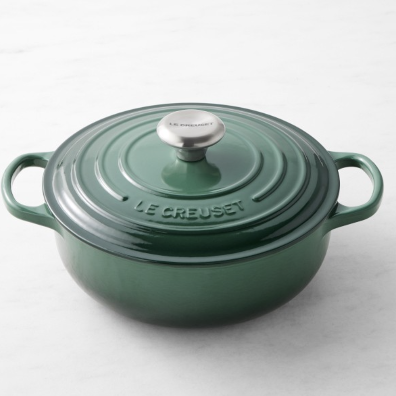 Le Creuset Signature Sauteuse - Artichaut, 3.5 qt.