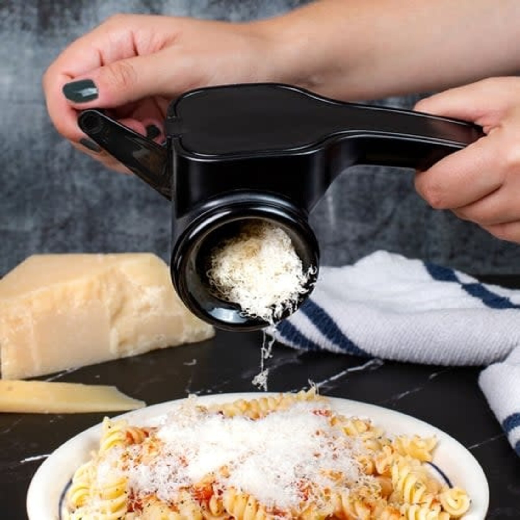 Microplane Rotary Grater - Fine Drum | Microplane