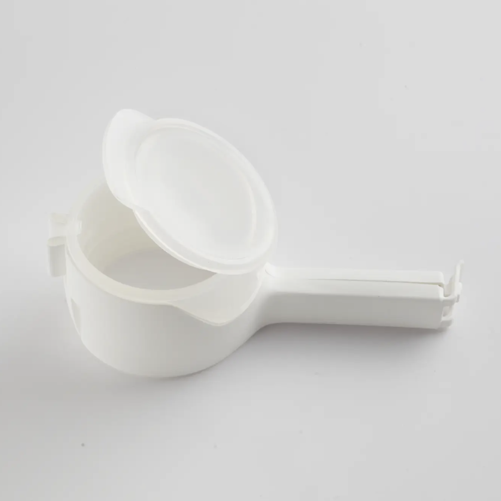 Sweden Twixit! Seal & Pour - White | Linden