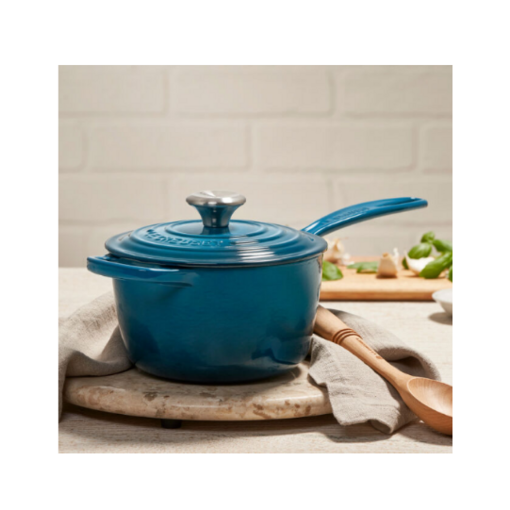 Le Creuset Signature Saucepan 1.75qt Deep Teal | Le Creuset