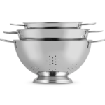Le Creuset Set of 3 Stackable Colanders - 1.5 qt., 3 qt., & 3.8 qt.