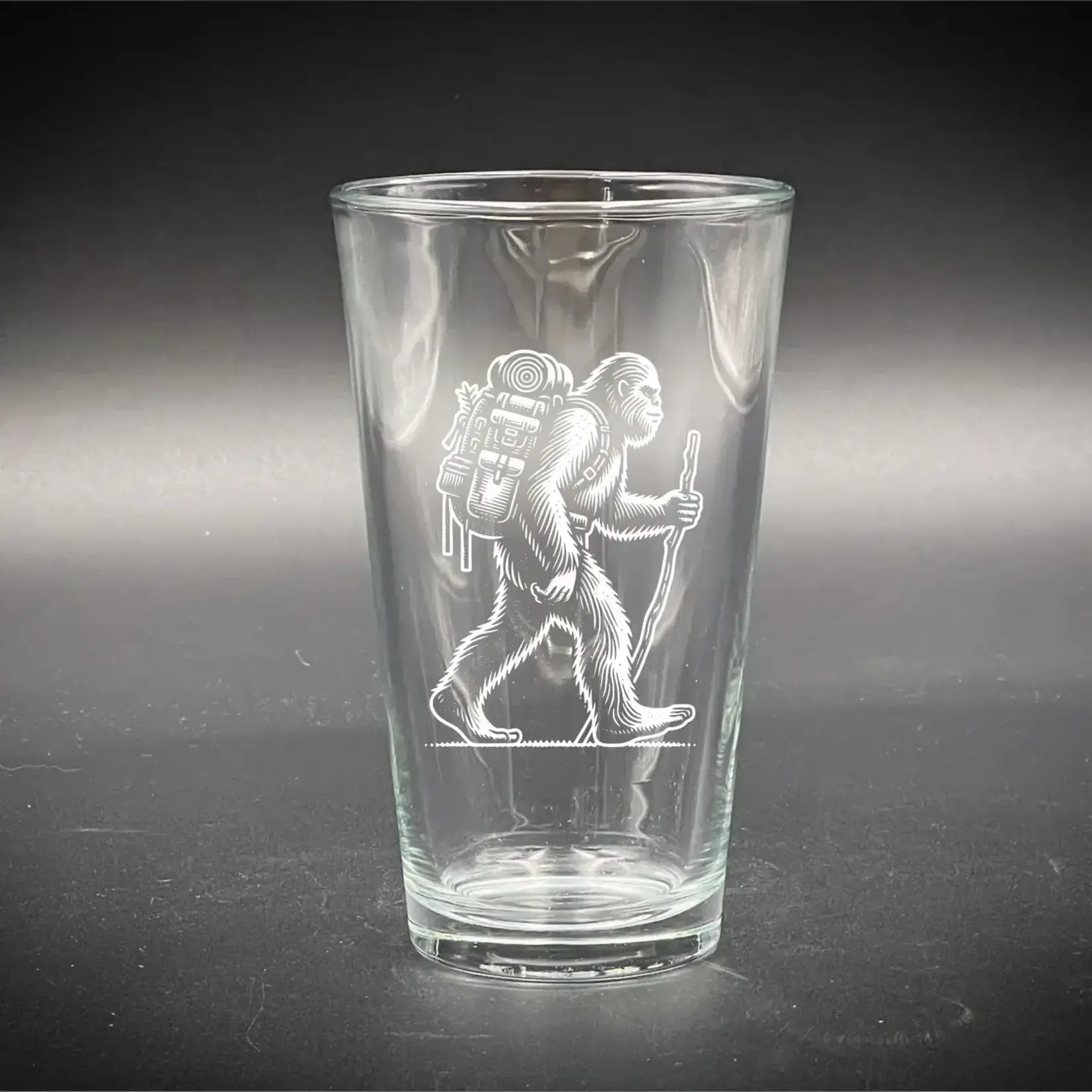 Adirondack Etching Bigfoot Hiking - Pint glass | Adirondack Etching