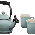 Le Creuset Demi Kettle w/ SS Knob & 2 Mug Set - Sea Salt, 1.25 qt. Kettle & (2) 14 oz. Mugs | Le Creuset