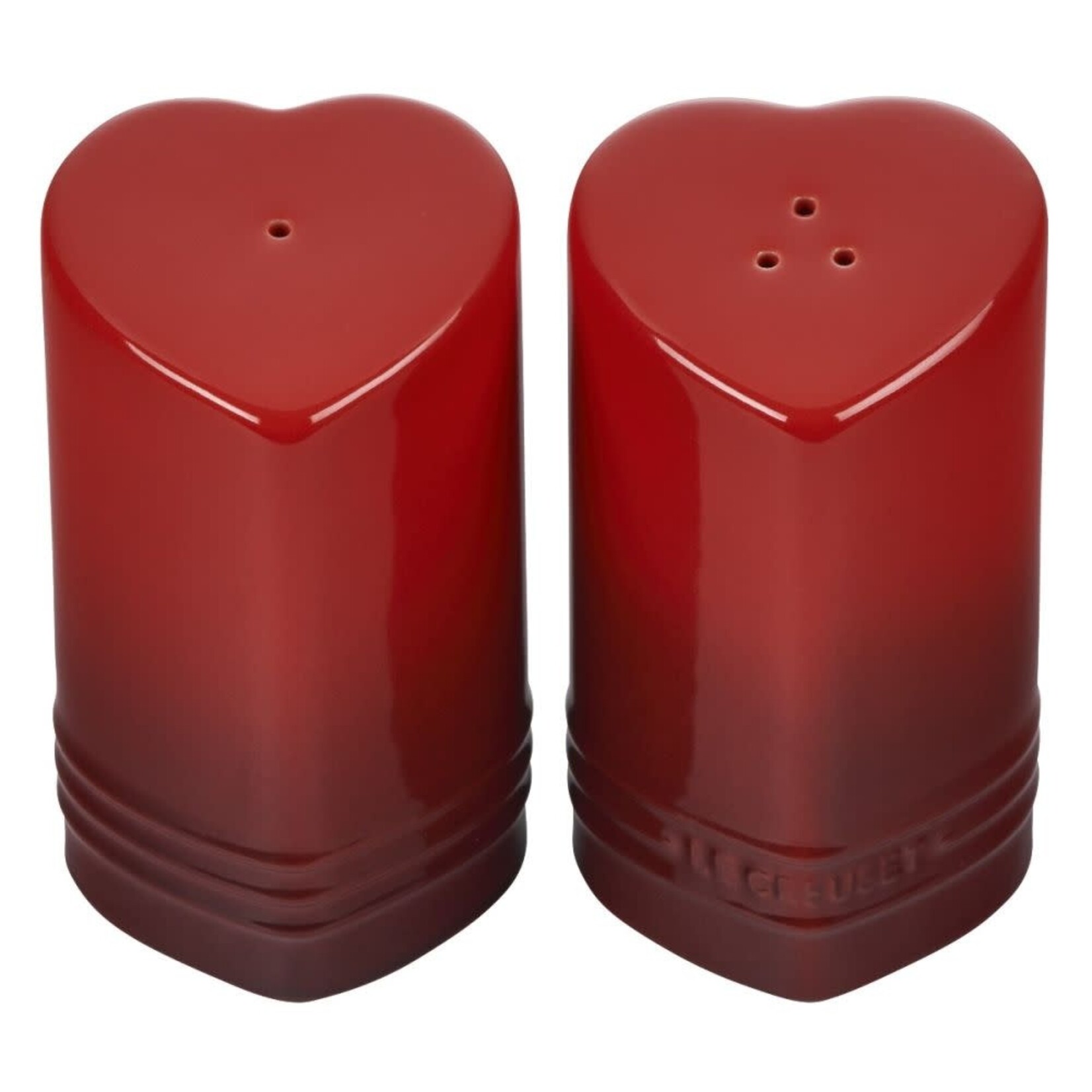 Le Creuset Figural Heart Salt & Pepper Shaker Set of 2 - Cerise, 4 oz. each | Le Creuset