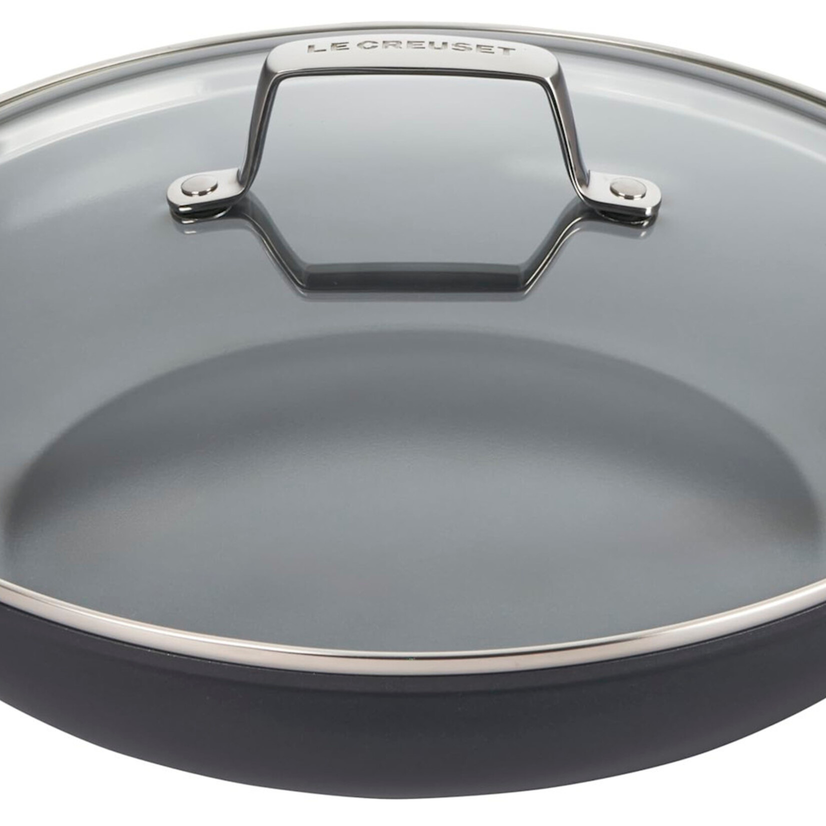 Le Creuset Essential Non-Stick Ceramic Shallow Braiser with Glass Lid 3.9 Qt, 4 qt. | Le Creuset