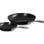 Le Creuset Set of 2 Essential Non-Stick Ceramic 8 In 10 In Fry Pan | Le Creuset
