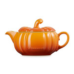 Le Creuset Pumpkin Gravy Boat with Lid - Persimmon, 14 oz. | Le Creuset