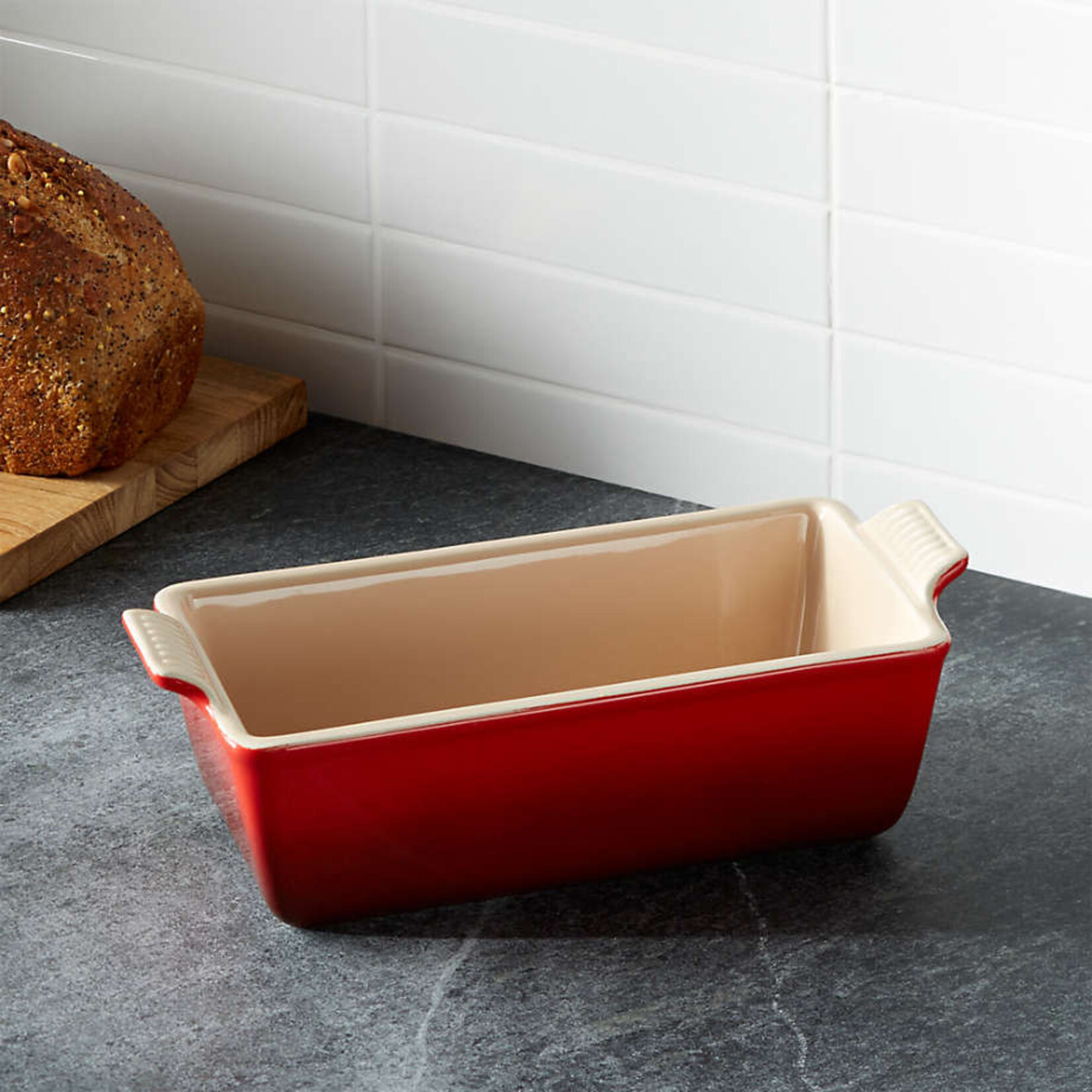 Le Creuset Heritage Loaf Pan - Cerise, 9" x 5" x 3" (1.5 qt./1 lb.) | Le Creuset