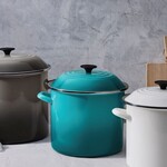 Le Creuset Eos Traditional Stockpot 10 Qt Caribbean Tradition Phenolic, 10 qt. | Le Creuset