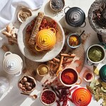 Le Creuset Holly Mini Cocotte with Gold Detail - White, 8 oz. | Le Creuset