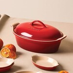 Le Creuset Heritage Covered Oval Casserole - Cerise, 4 qt. (14") | Le Creuset