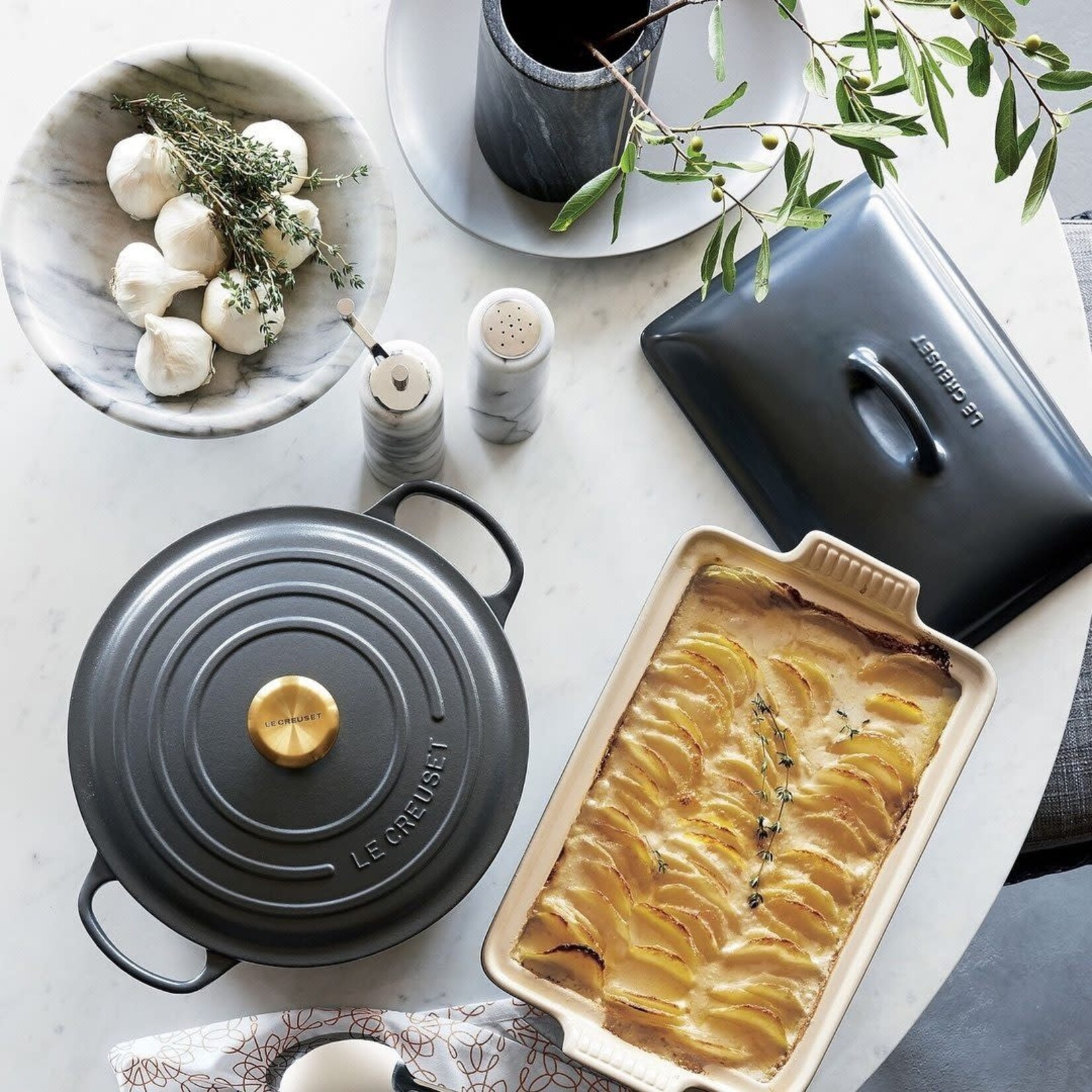 Le Creuset Signature Braiser - Marseille, 3.5 qt. | Le Creuset