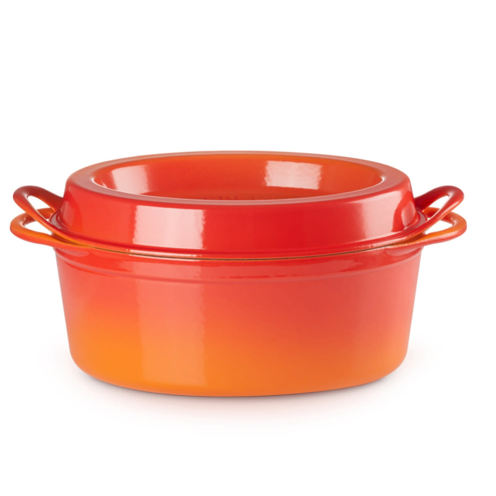Le Creuset Traditional Oval Doufeu, Flame, 7.25 qt. | Le Creuset
