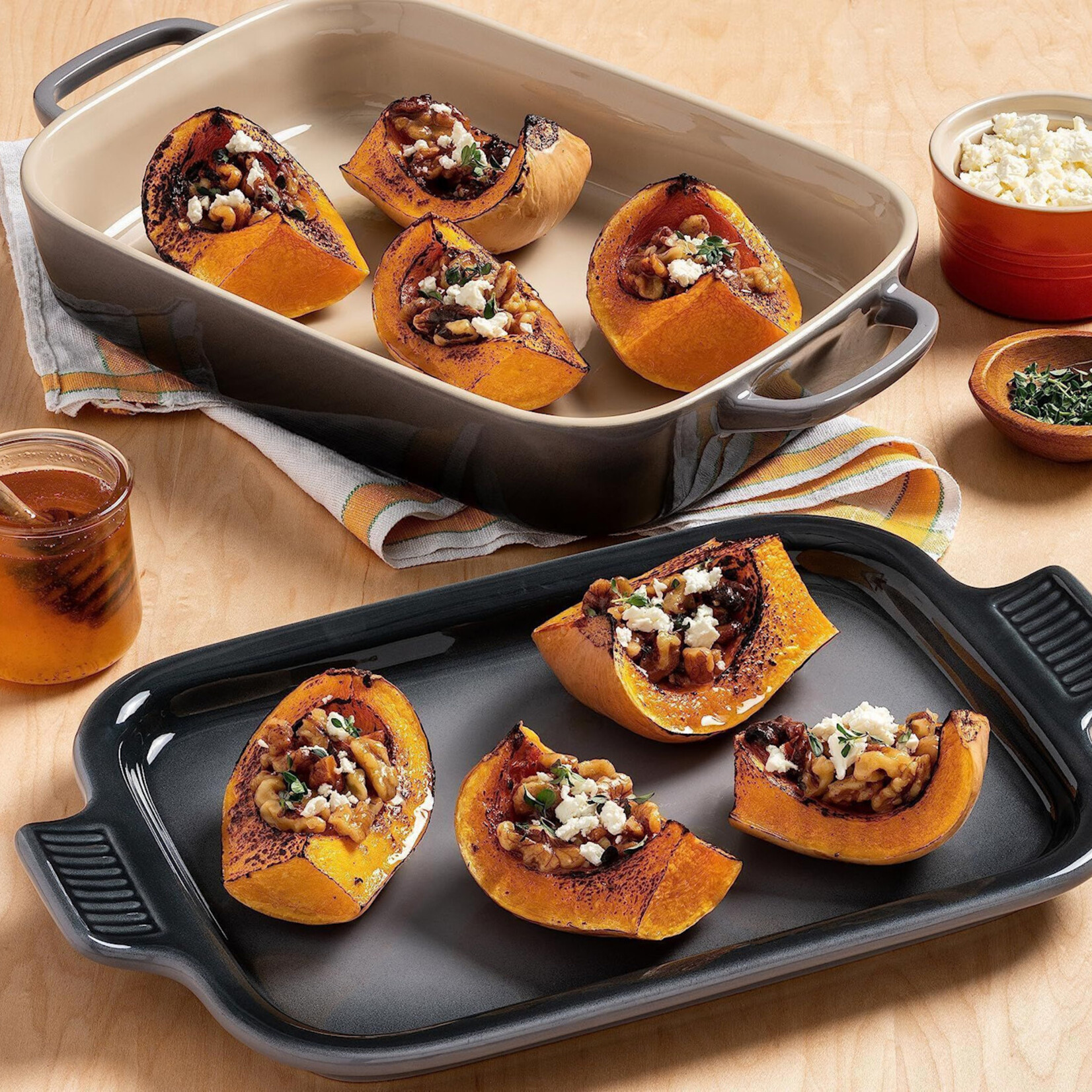 Le Creuset Rectangular Dish with Platter Lid - Oyster, 14 3/4"x9"x2 1/2" (3 qt.) | Le Creuset