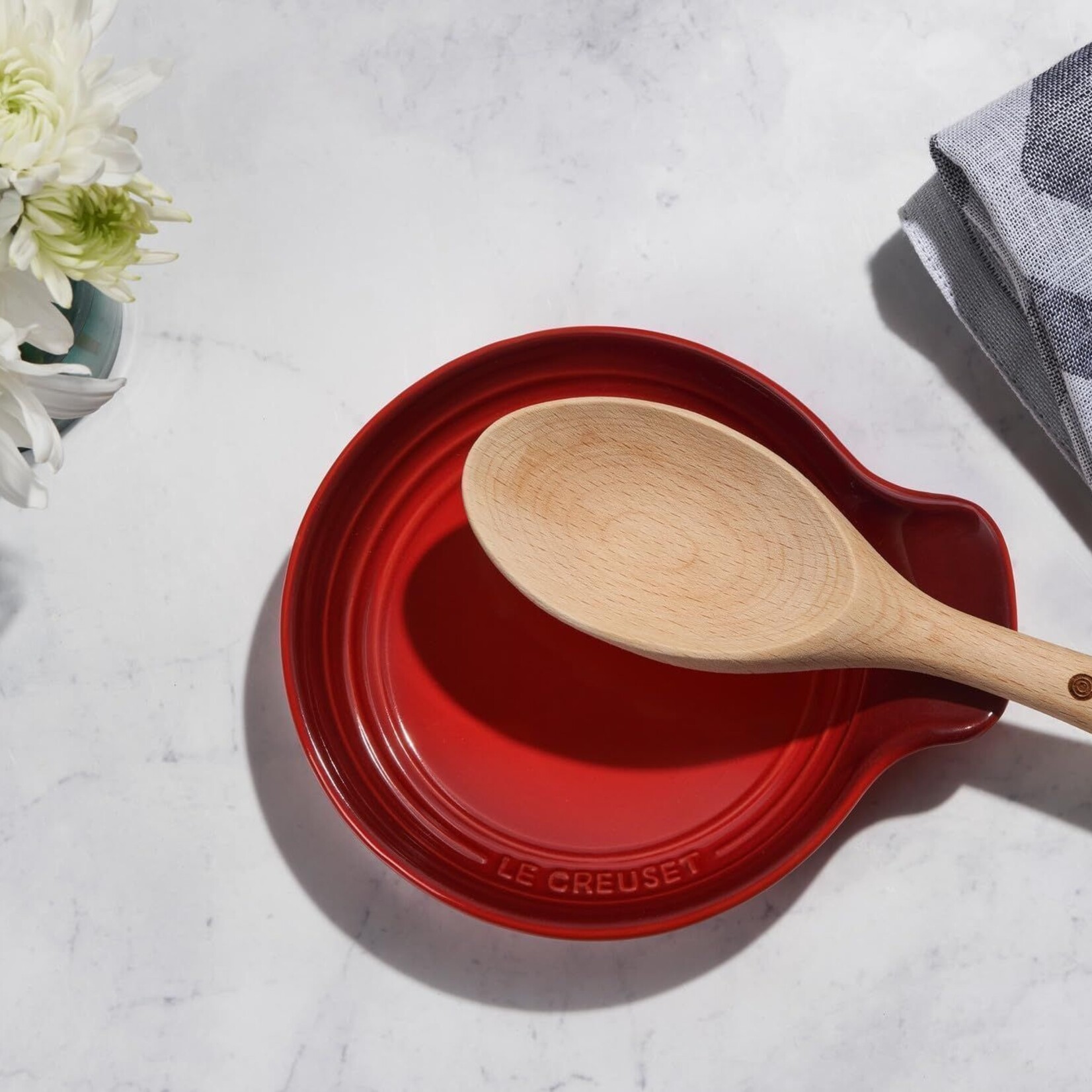 Le Creuset Signature Spoon Rest - Peche, 6" | Le Creuset