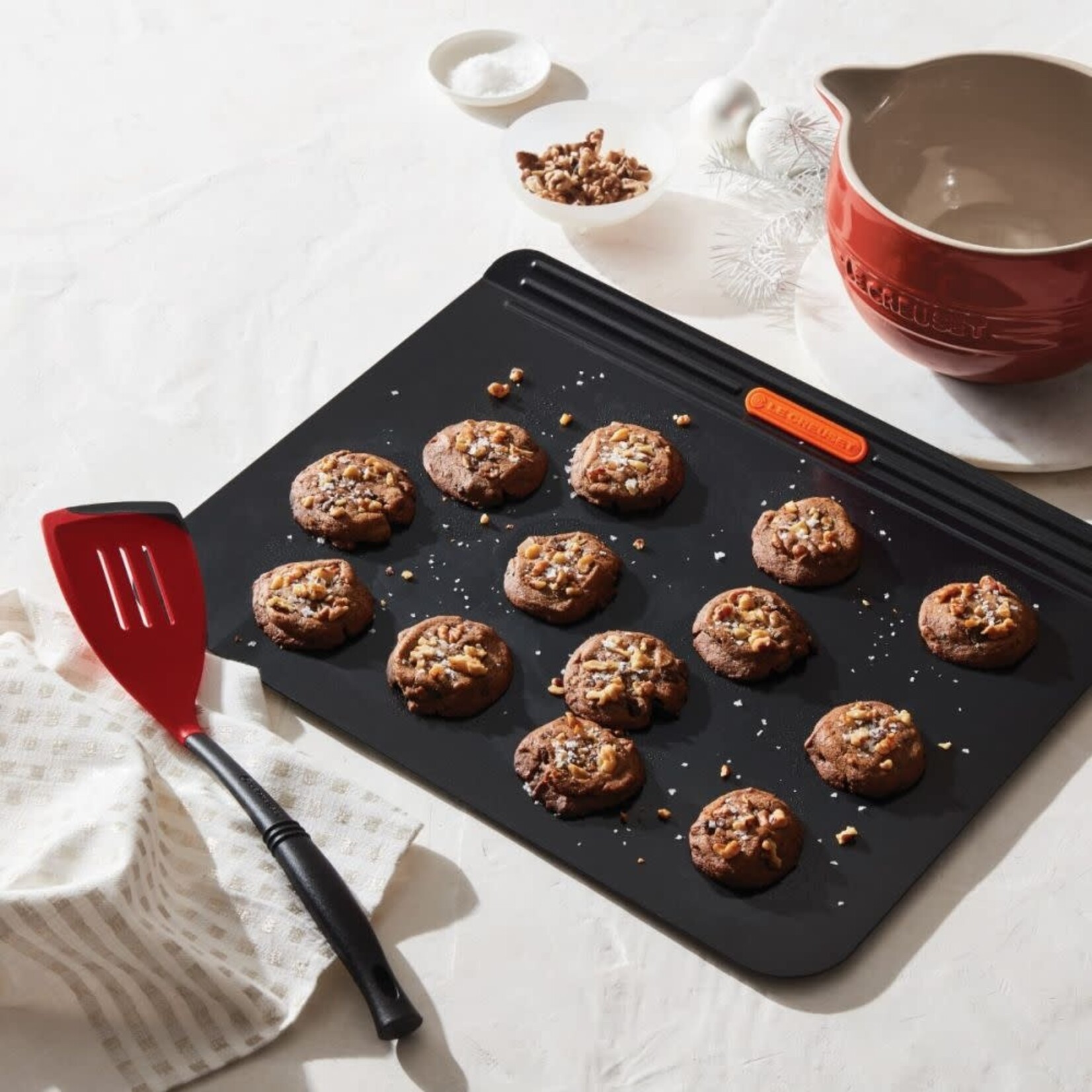 Le Creuset Revolution® Bi-Material Slotted Turner - Cerise, 13.5" x 2.5" | Le Creuset