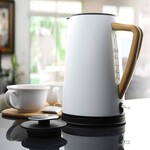 Oslo Ekettle - Electric Water Kettle (1.8 Qt.) - Matte White | Chantal