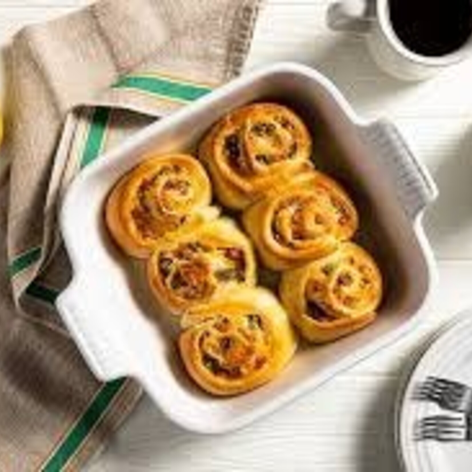 Le Creuset Heritage Square Dish - White 3 qt. (9") | Le Creuset