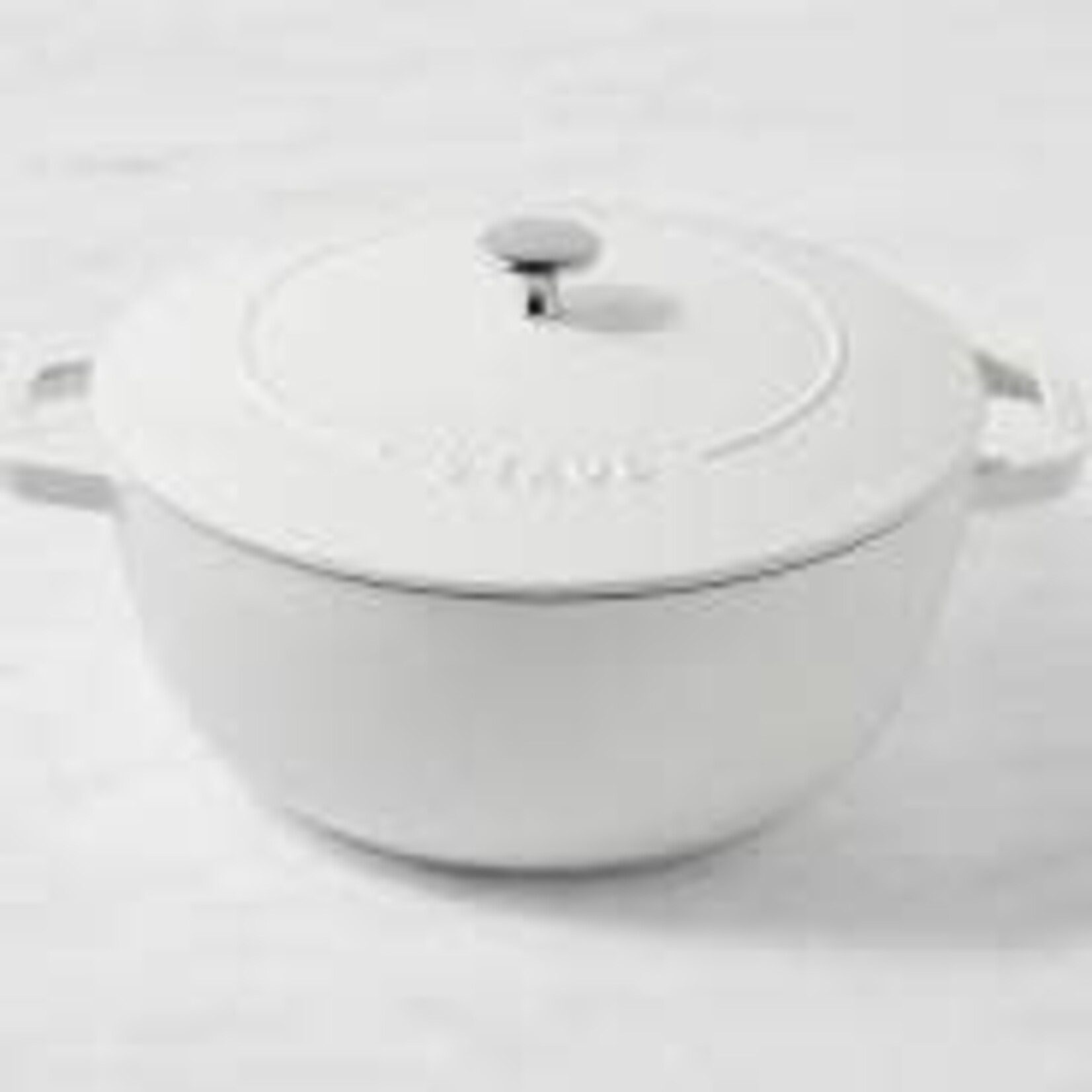 Staub 5-qt Essential French Oven - White | Staub